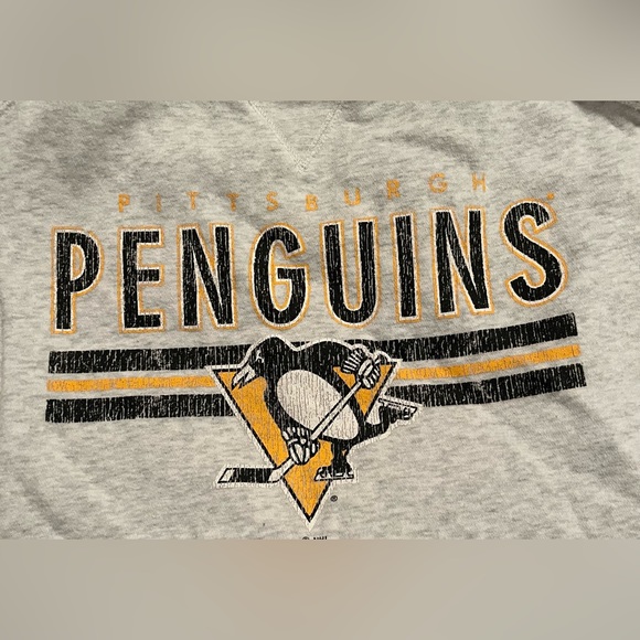 women’s pittsburgh penguins crew neck - Picture 3 of 3